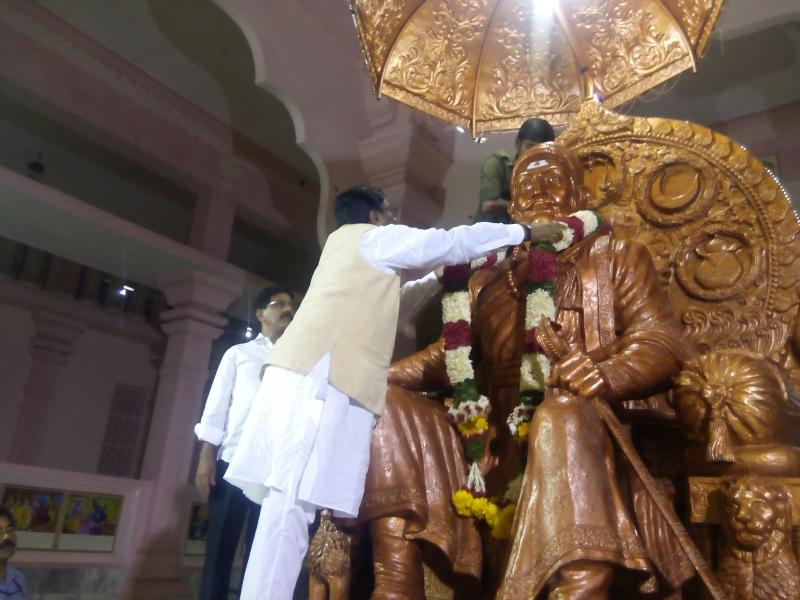 Sri Sudhir Mungantivarji