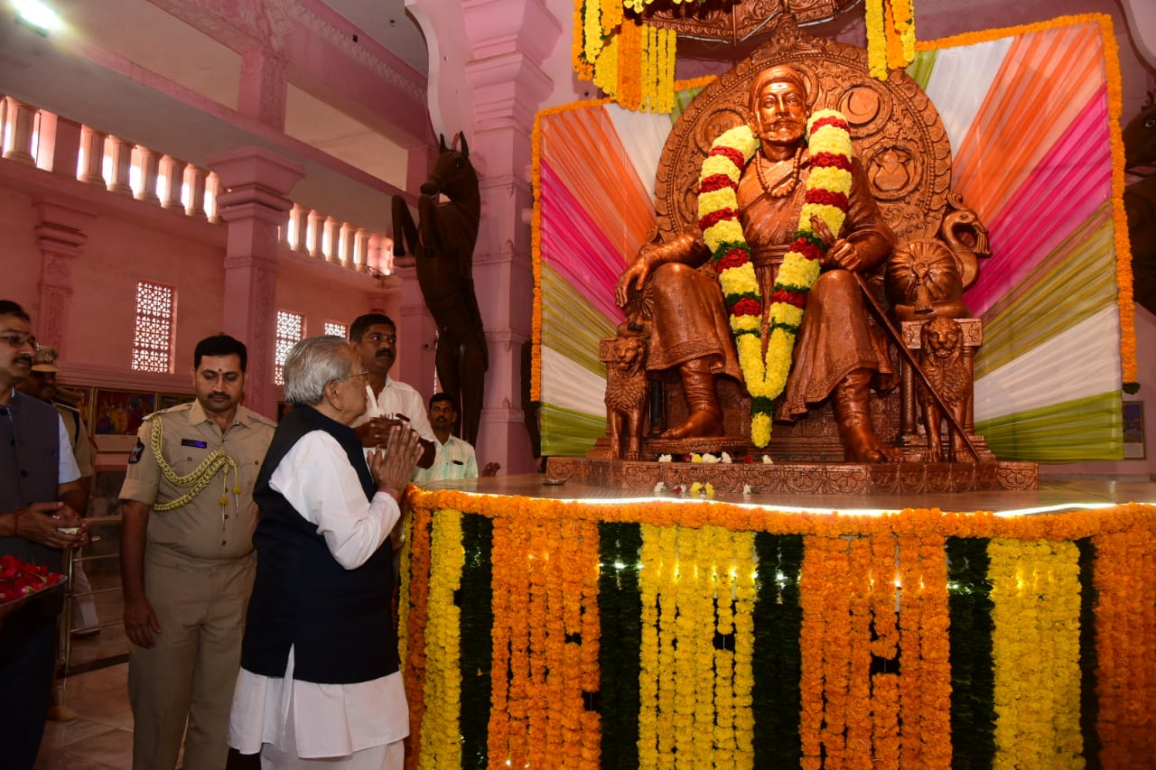 Sri Viswa Bhushan Harichandan